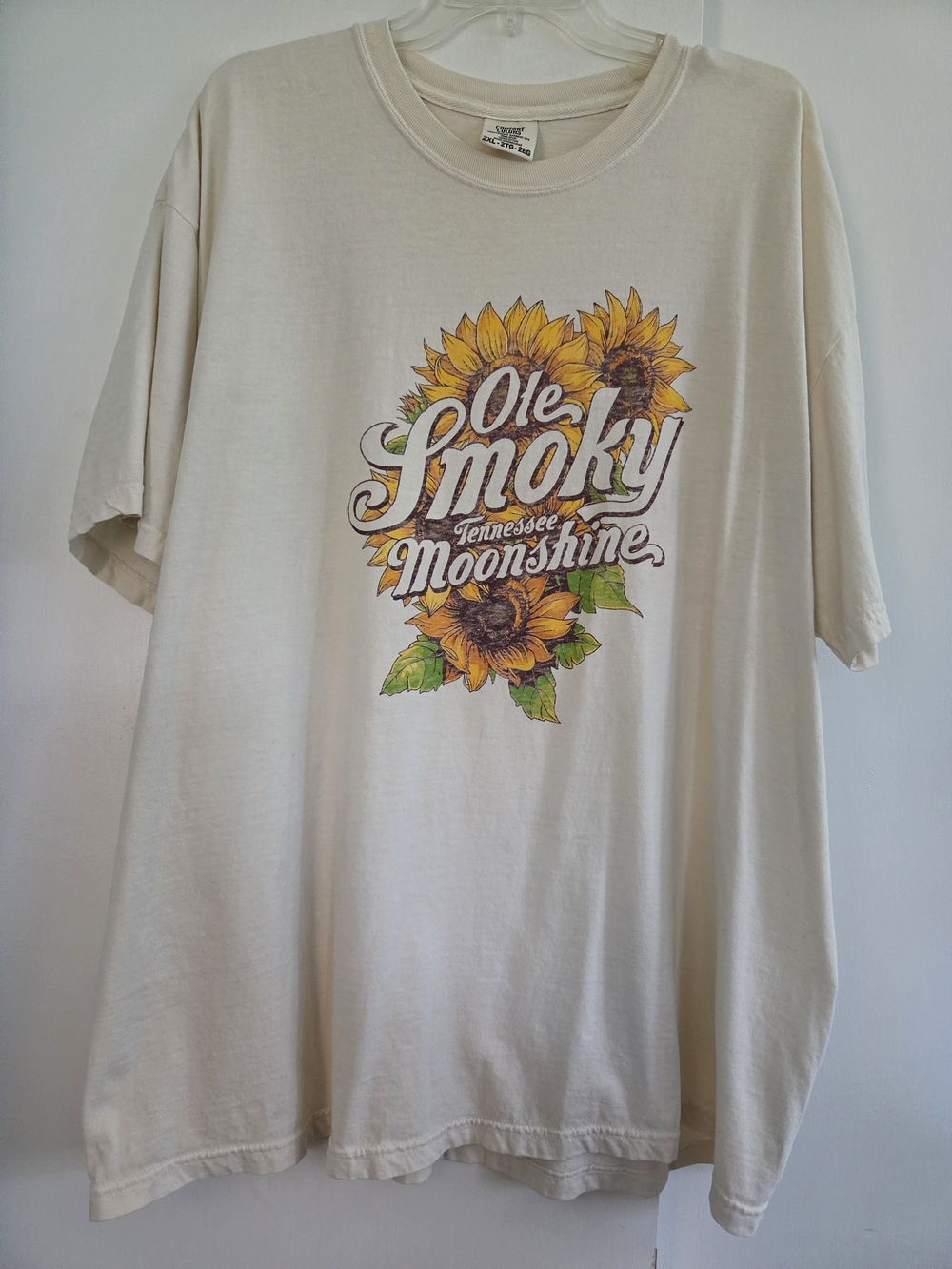 Cream Graphic Tee with Sunflower Ole Smoky Tennese Moonshine